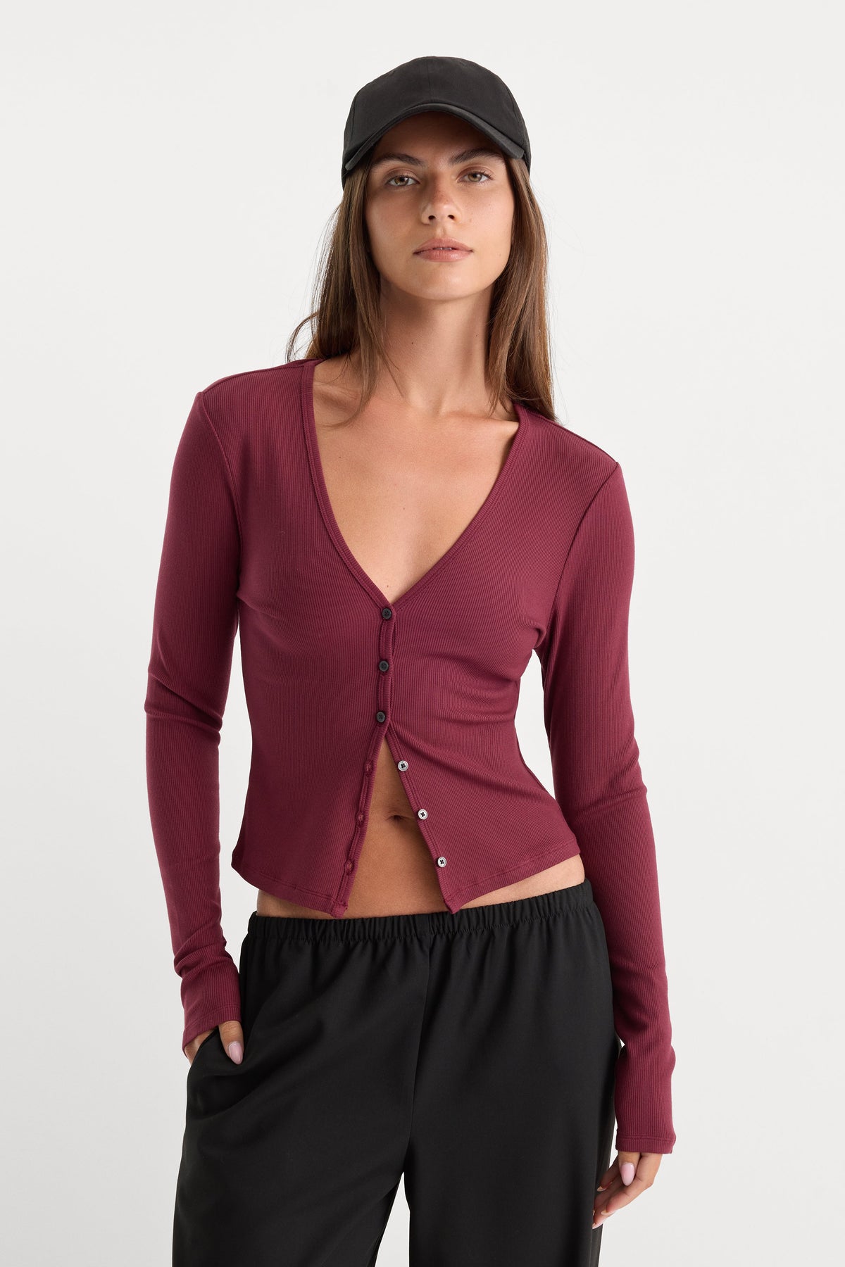 Luxury THE RIB V NECK CARDIGAN BERRY NOIR