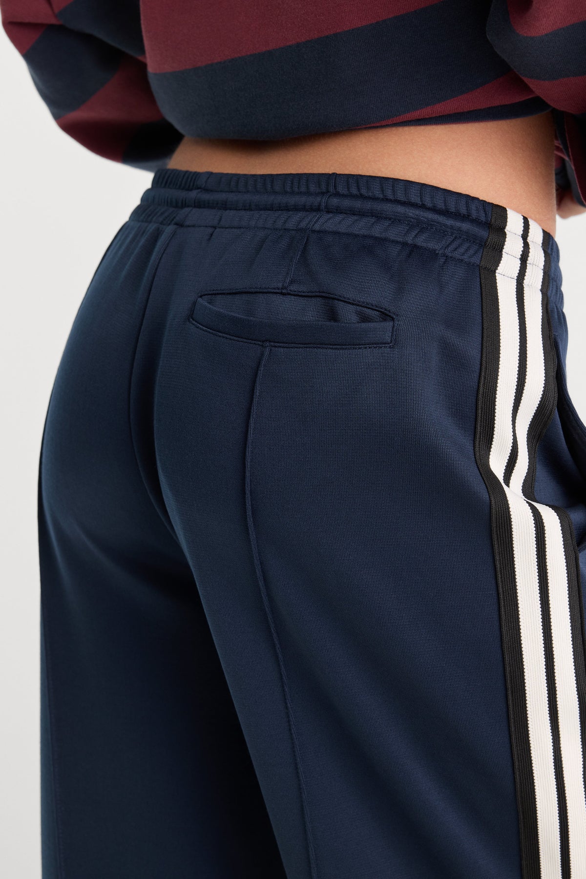 Luxury THE TRACK PANT NEW NAVY