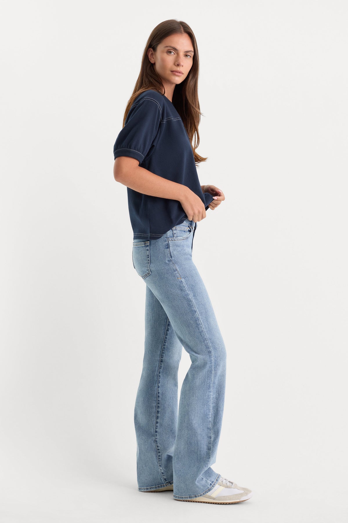 Luxury GOOD LOW RISE BOOTCUT JEANS WHISPER