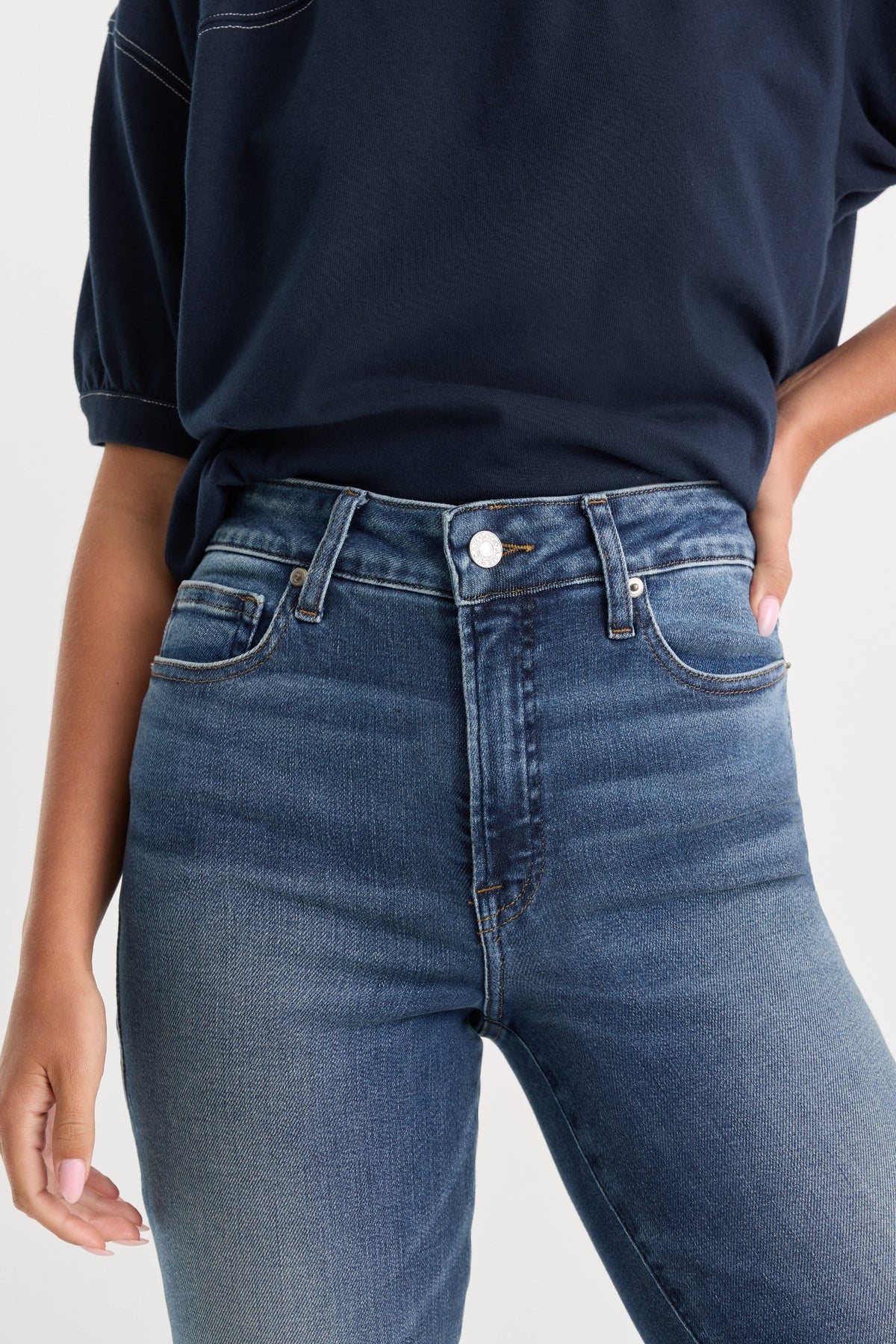 Luxury SOFT TECH GOOD CLASSIC BOOTCUT JEANSNEWCREST