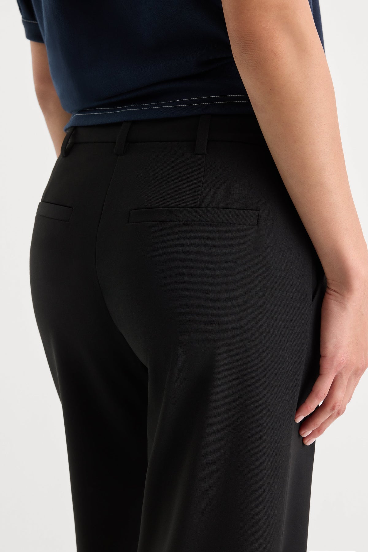 Luxury THE LOW RISE STRAIGHT LEG TROUSER BLACK001