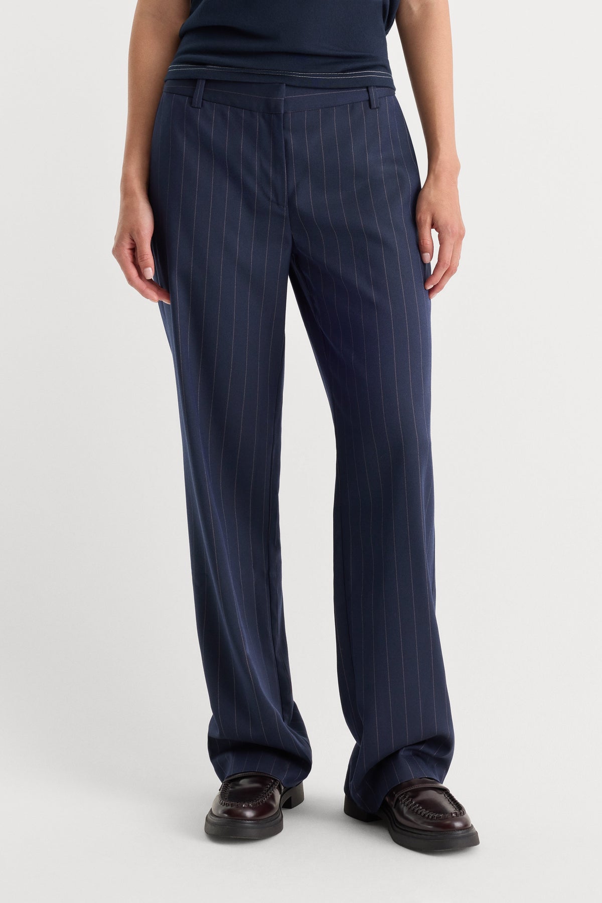 Luxury THE LOW RISE STRAIGHT LEG TROUSER NAVY PINSTRIPE