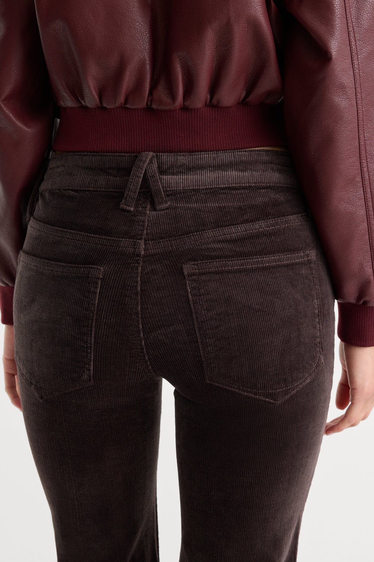 Luxury GOOD LOW RISE BOOTCUT CORDUROY PANT ESPRESSO