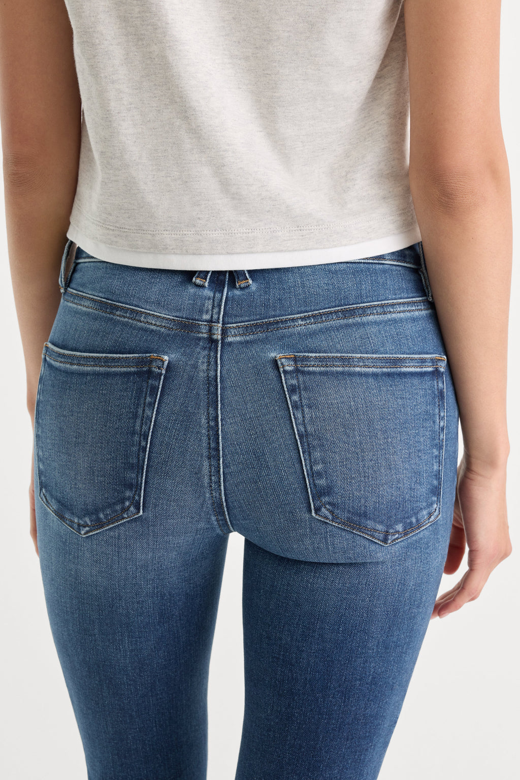 Luxury MID RISE CIGARETTE JEANS NEWCREST