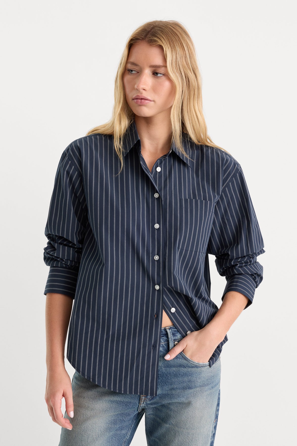 Luxury THE POPLIN EASY SHIRT NAVY STRIPE