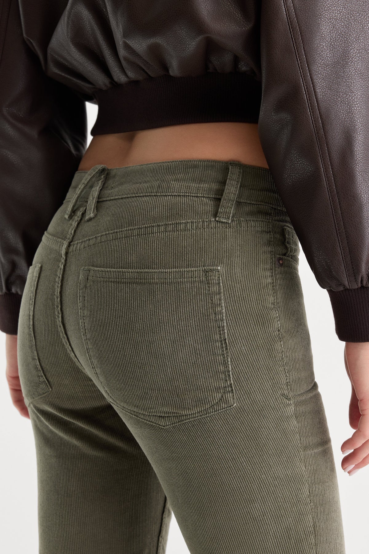 Luxury VINTAGE LOW RISE BOOTCUT CORDUROY PANT WASHED CYPRESS