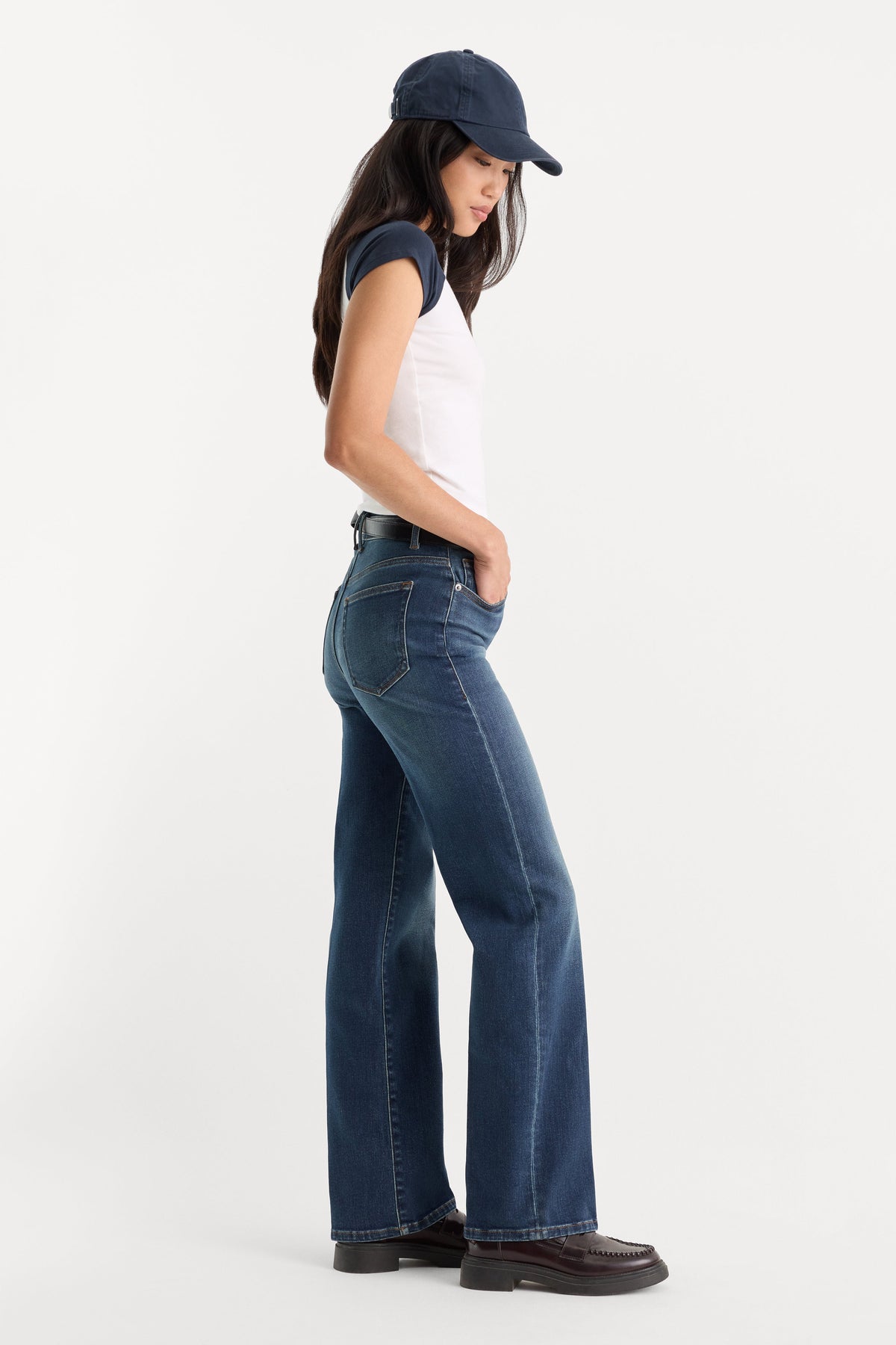 Luxury GOOD TRUE STRAIGHT JEANS LYRIC
