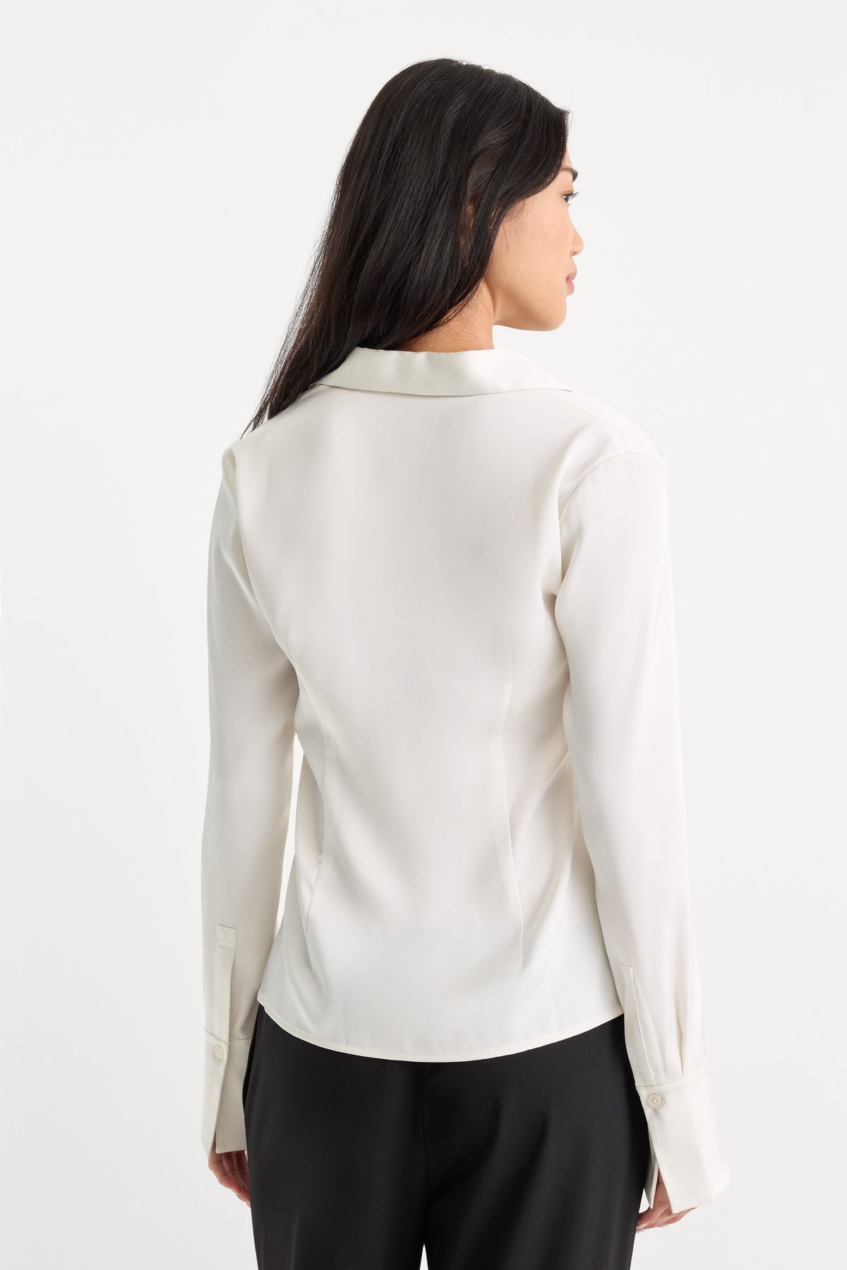 Luxury THE SATIN FEMME SHIRT CHALK