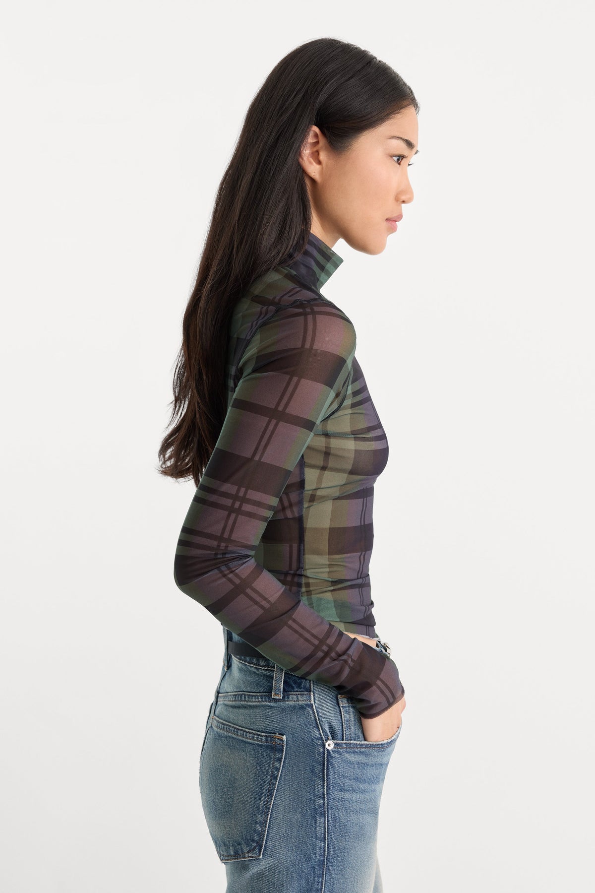 Luxury THE MESH TURTLENECK NAVY AND GREEN PLAID