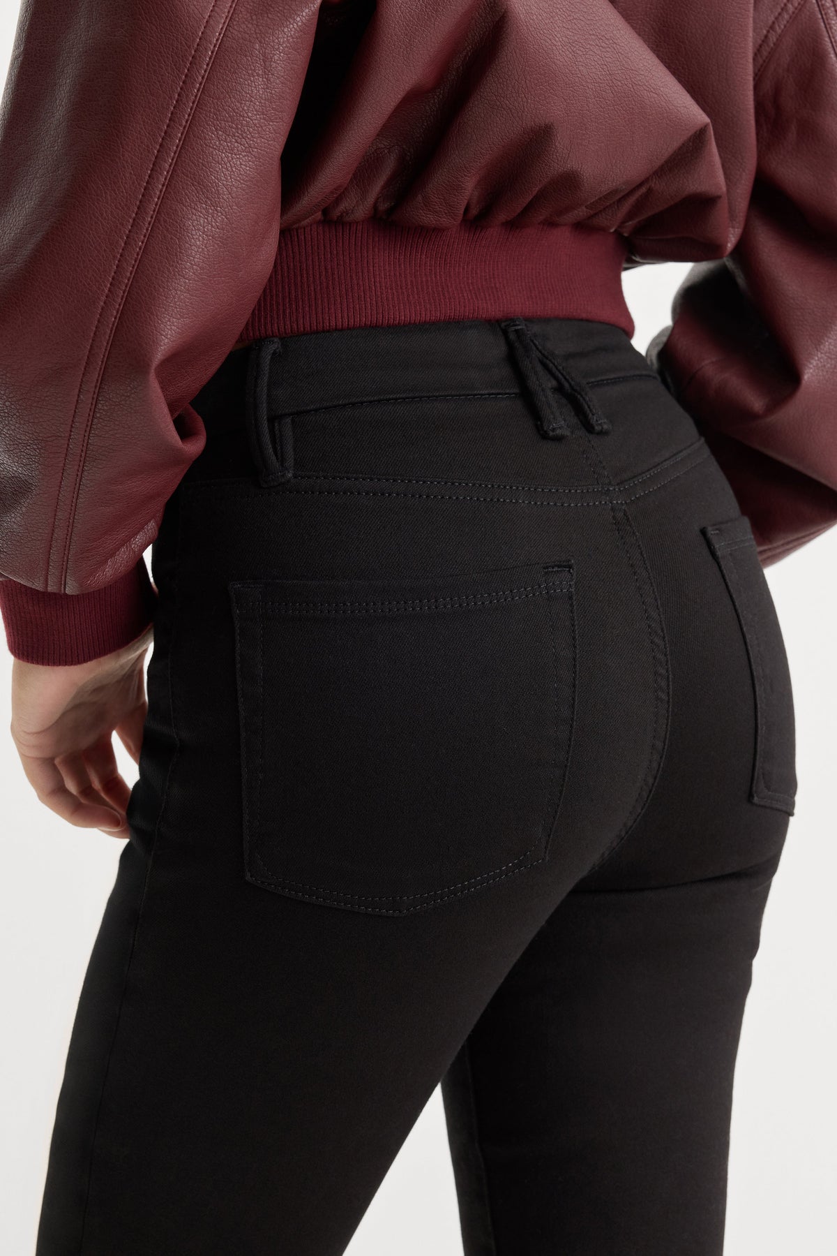 Luxury NEVER FADE BUTTON FRONT GOOD LEGS STRAIGHT JEANS BLACK001