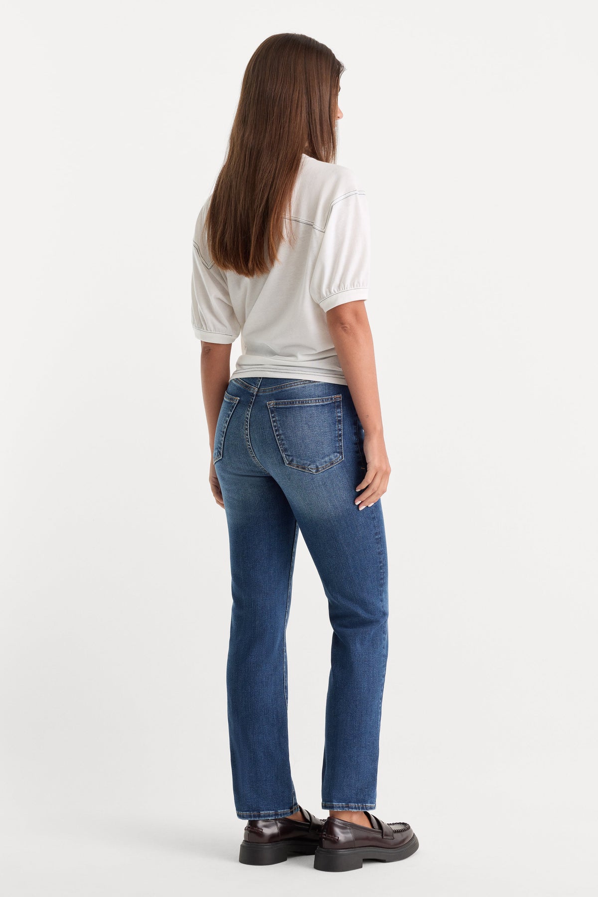 Luxury ALWAYS FITS GOOD LEGS STRAIGHT JEANS INDIGO571