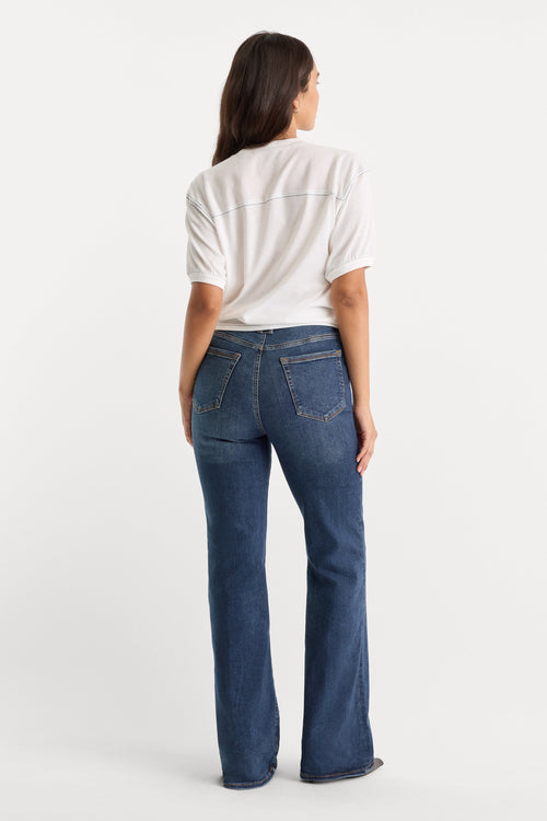 Luxury ALWAYS FITS GOOD CLASSIC BOOTCUT JEANS INDIGO446