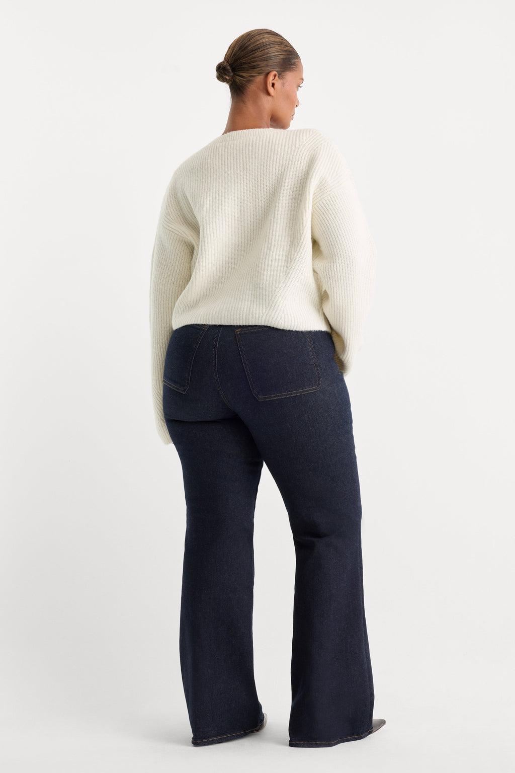 Luxury ALWAYS FITS PATCH POCKET GOOD CLASSIC BOOTCUT JEANS DENETHICBLUE04