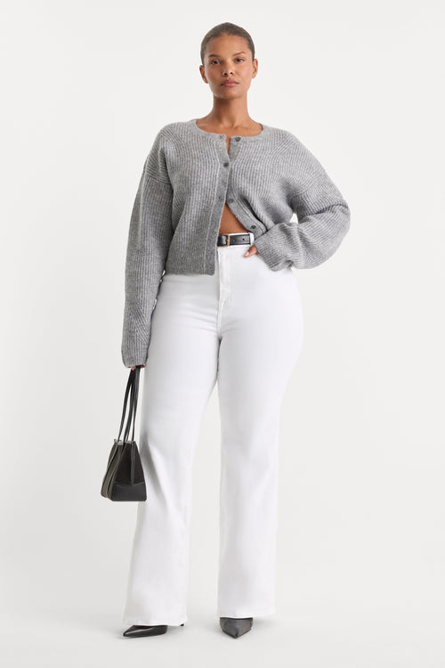 Luxury ALWAYS FITS GOOD CLASSIC BOOTCUT JEANS WHITE