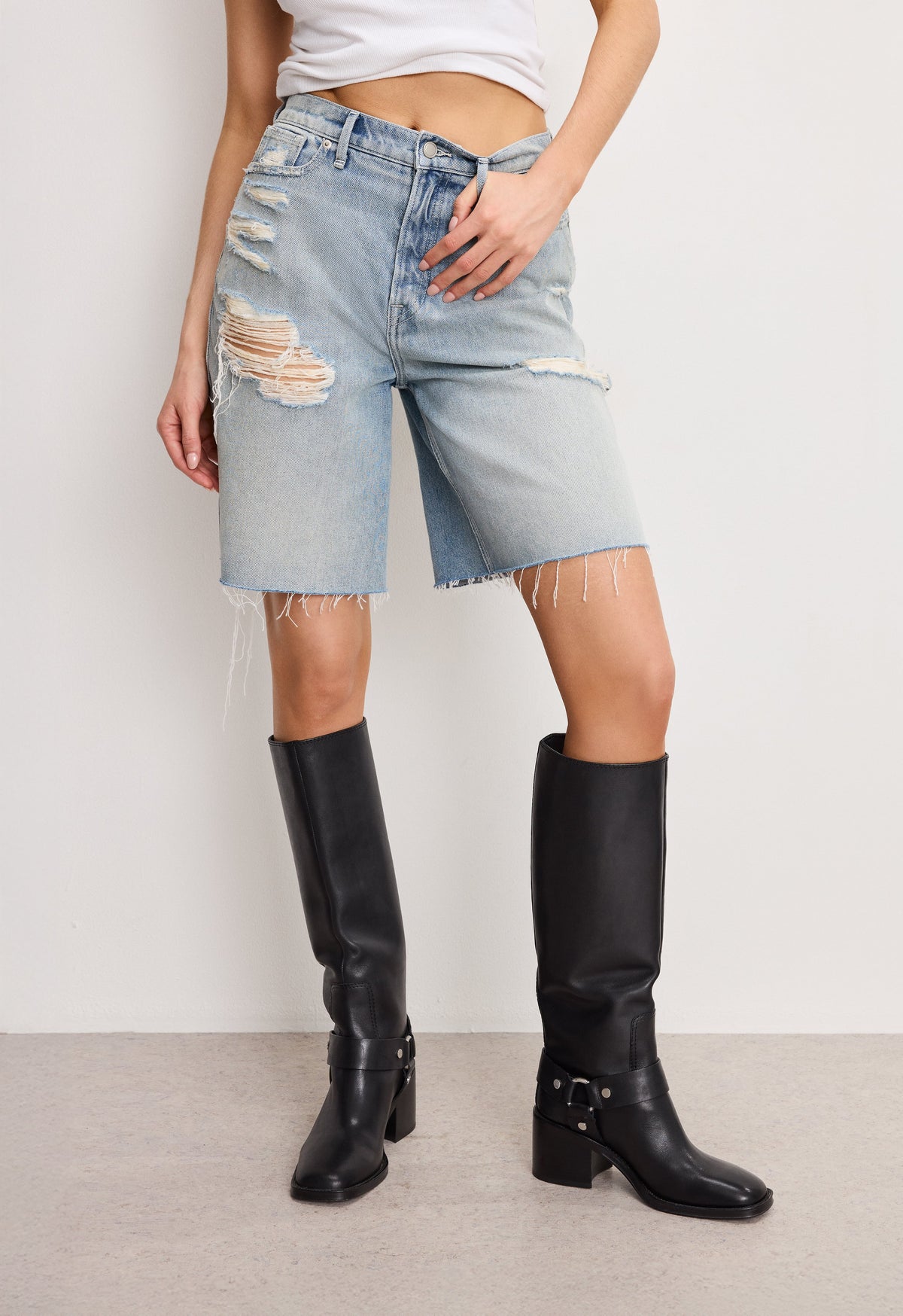 Luxury GOOD EXTREME BARREL SHORTS INDIGO809