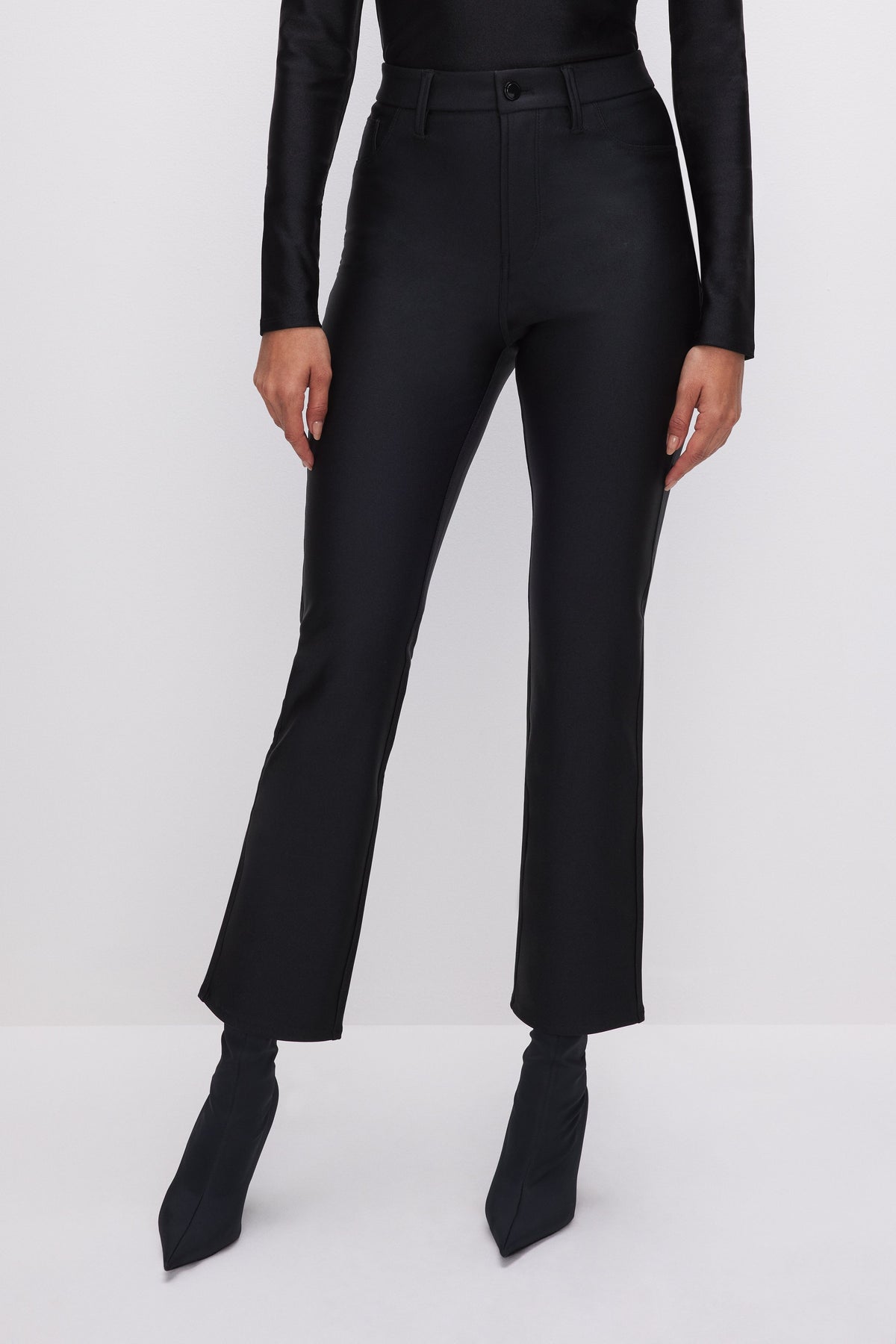 Luxury COMPRESSION SHINE STRAIGHT PANTS BLACK001