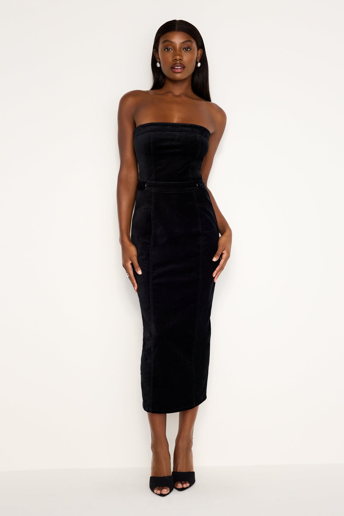 Luxury FIT FOR SUCCESS STRAPLESS VELVET DRESS BLACK001